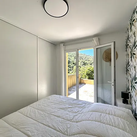 Elodie Climatisee Pour 10 Personnes Avec Piscine Privee, Vue Sur Les Collines Et La Mer, Sur Le Domaine De Valcros A La L *